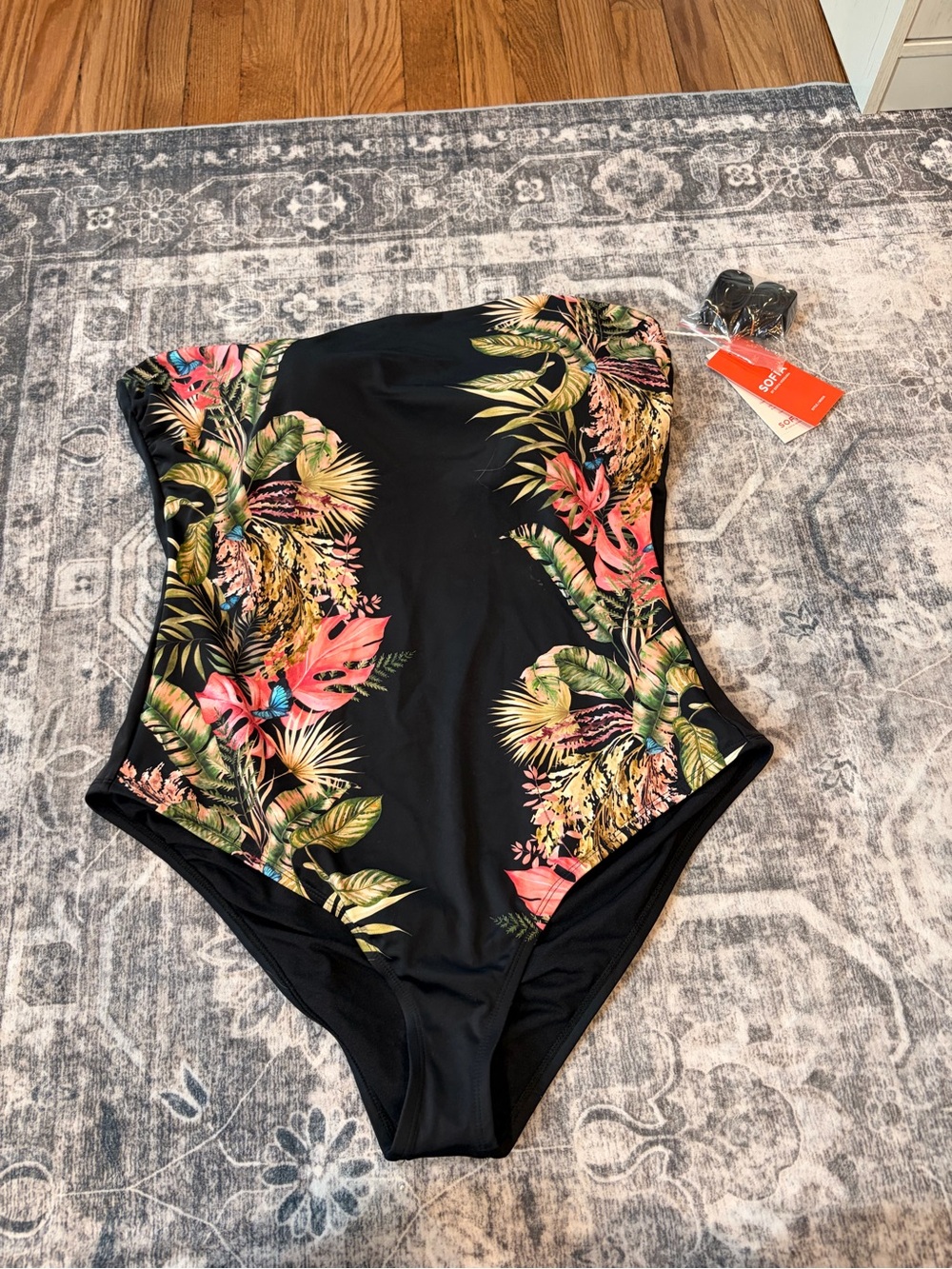 sofia by sofia vergara Black Tropical Strapless One-Piece Swimsuit (w/straps)